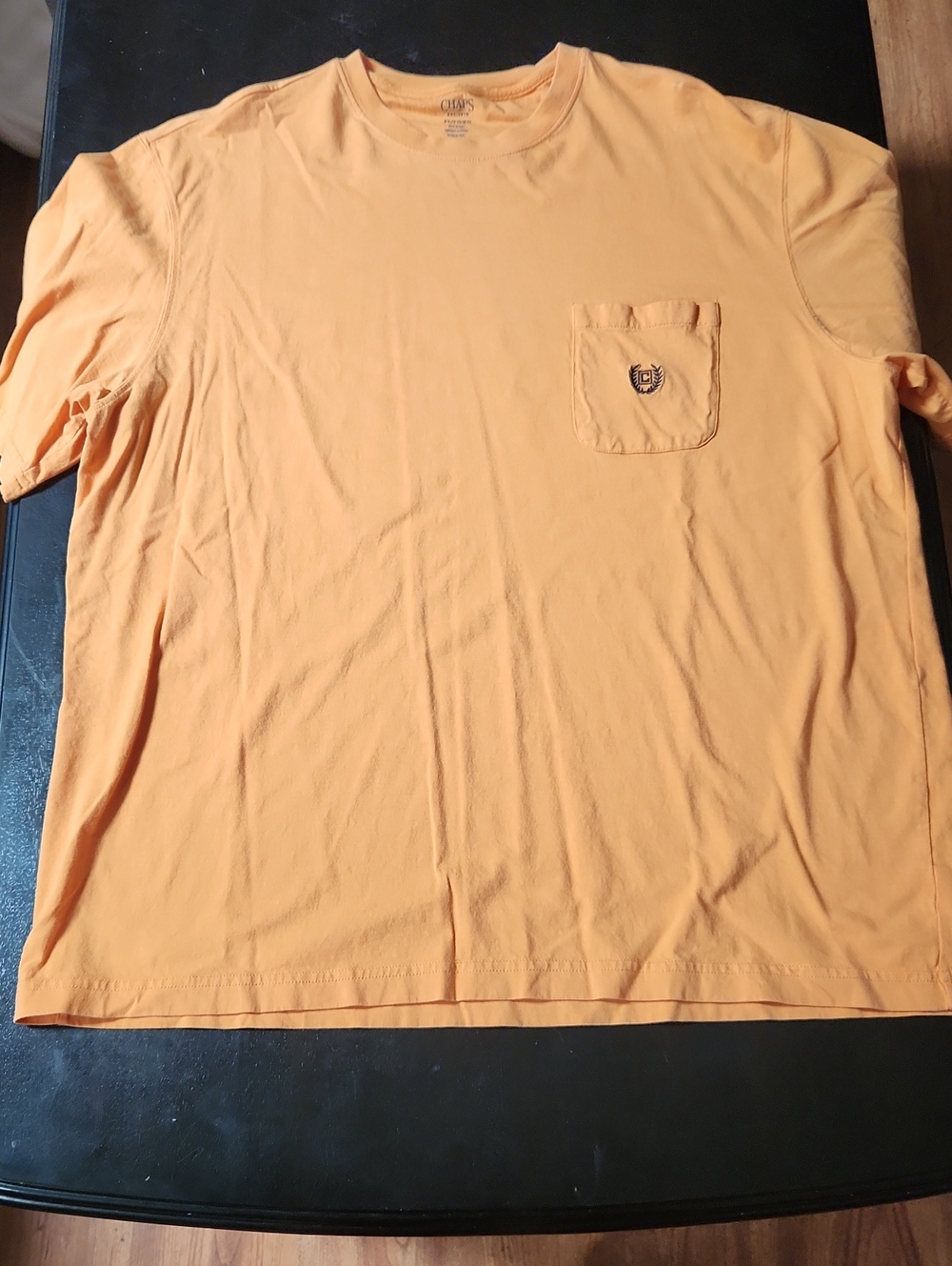 Comfort Colors Men's Short Sleeve Pocket Tee in Peach